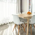 Deluxe W/ Rooftop Pool In The Heart Of Kyrenia * Girne