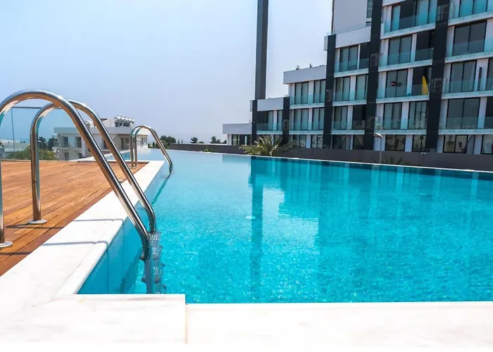 Apartmán Deluxe W/ Rooftop Pool In The Heart Of Kyrenia